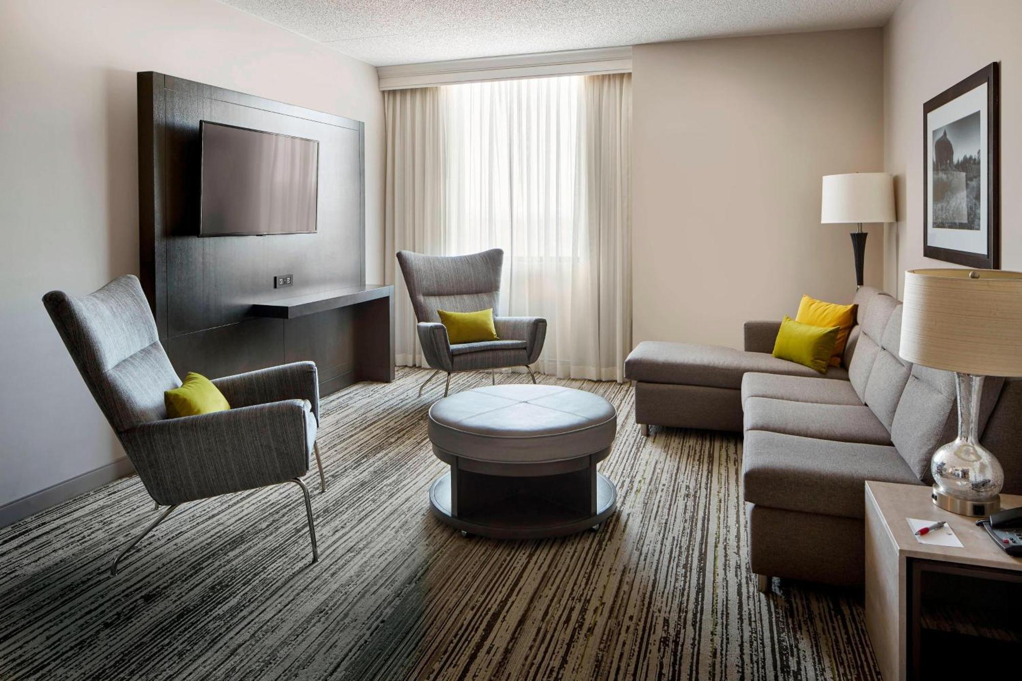 Marriott Hartford/Windsor Airport Hotell Exteriör bild