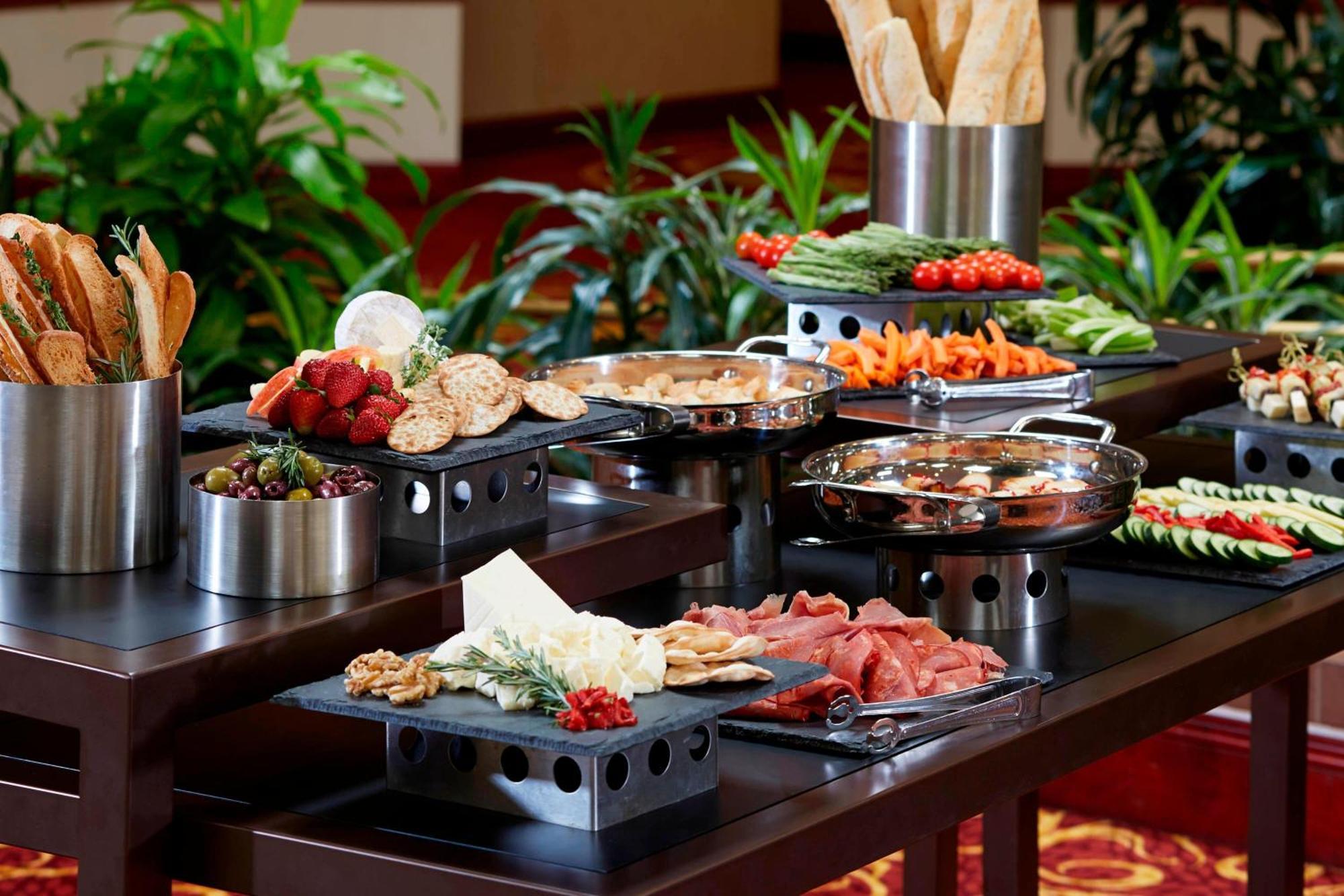 Marriott Hartford/Windsor Airport Hotell Exteriör bild
